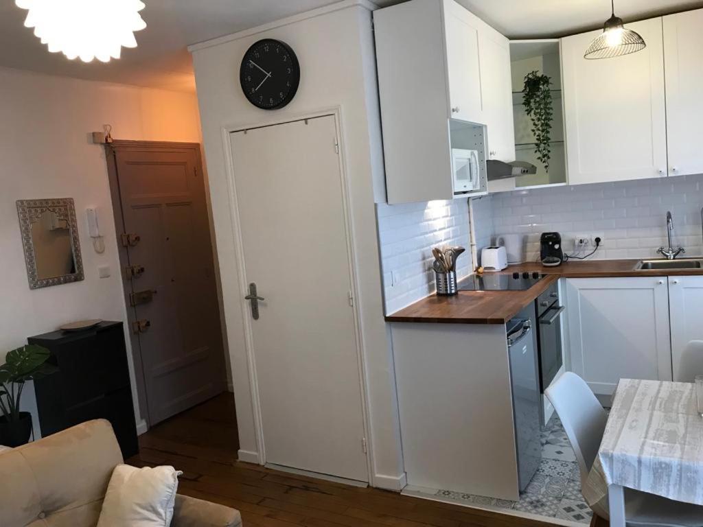 Cosy Studio Paris La Defense Apartment Пюто Екстериор снимка